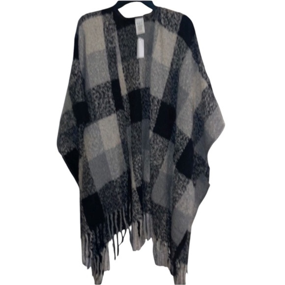 🌹NWT/ WOOLRICH CARDIGAN SHAW - Picture 1 of 6